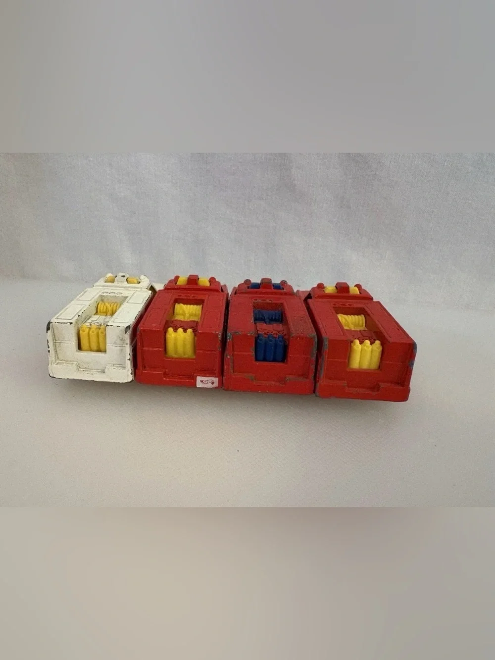 Lot Of 4 Die Cast Hot Wheels Emergency Vehicles Baywatch Paramedic Collectable